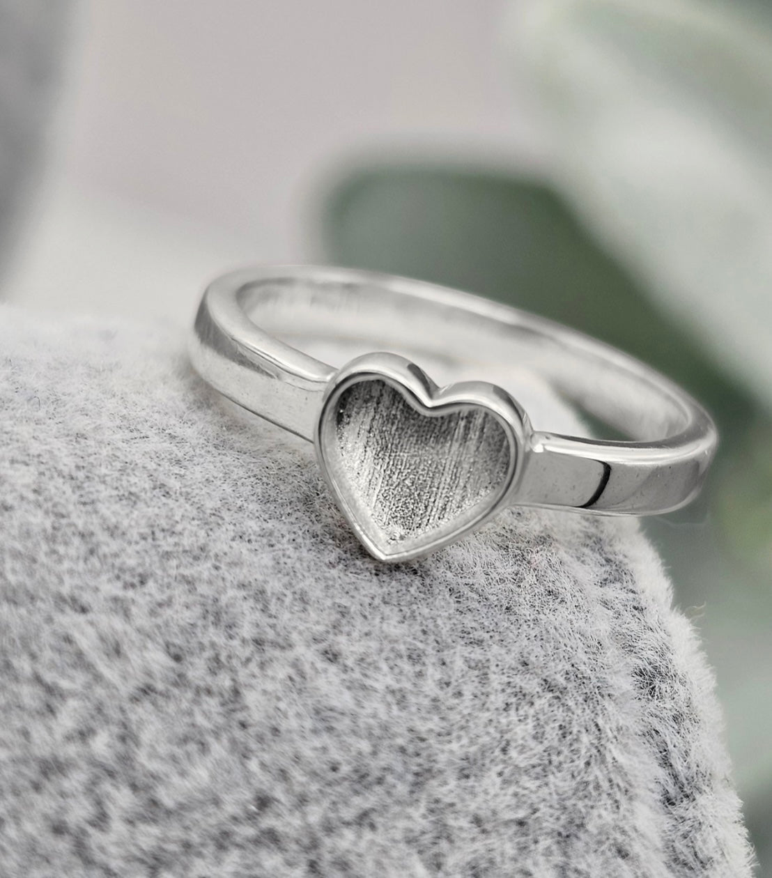 Heart sterling silver ring