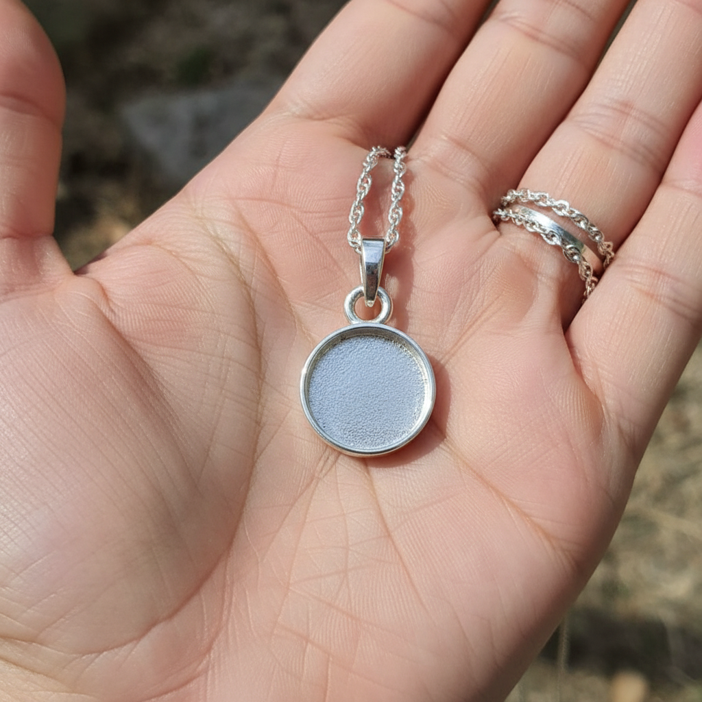 Round sterling silver necklace